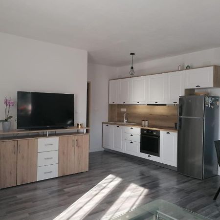 Apartments Nana บีโอกราดนาโมรู ภายนอก รูปภาพ