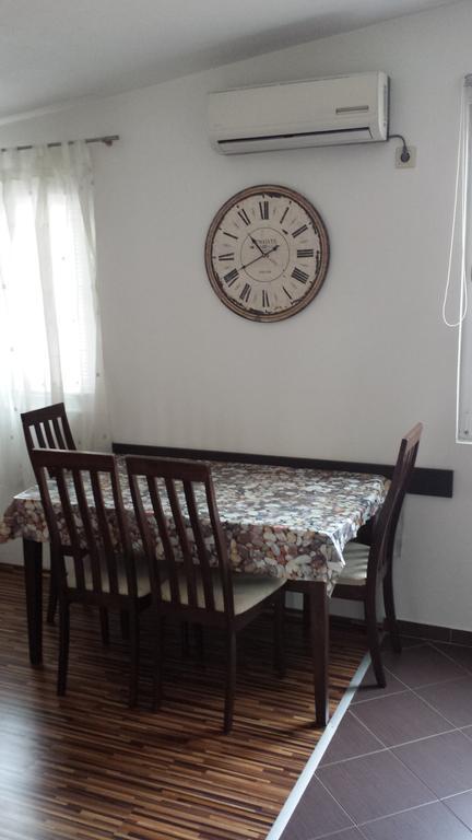 Apartments Nana บีโอกราดนาโมรู ภายนอก รูปภาพ
